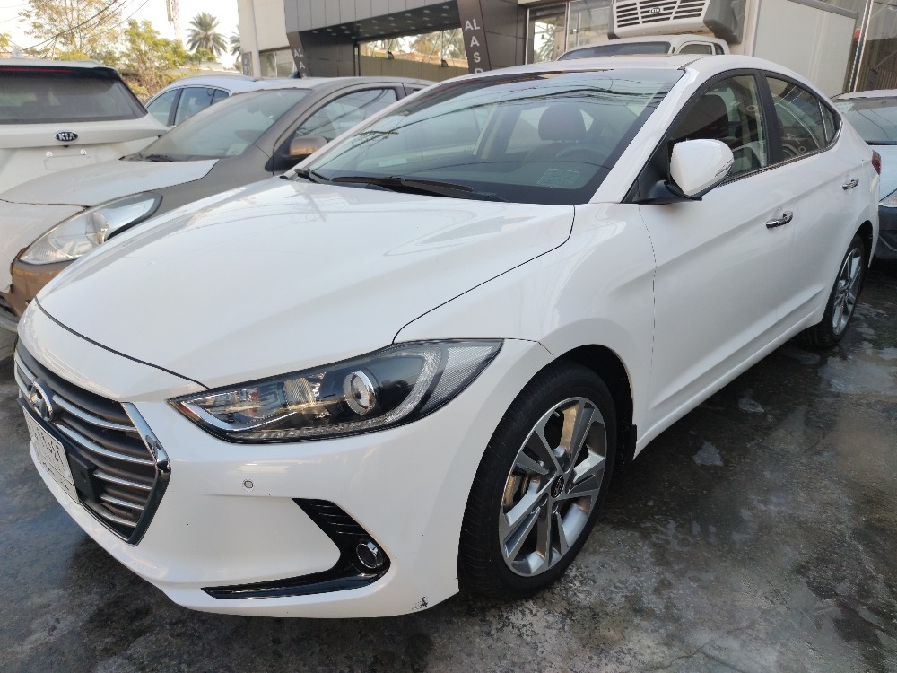 هیوندای ئەلەنترا